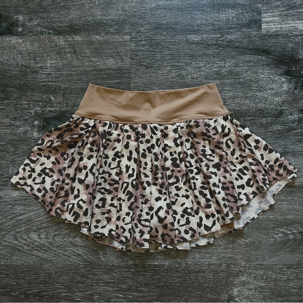 Pleated Cheetah Print Skort